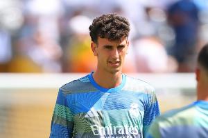 亚博体育平台-西媒：贝蒂斯希望引进第四中卫，拉蒙与安塞尔米诺是备选方案