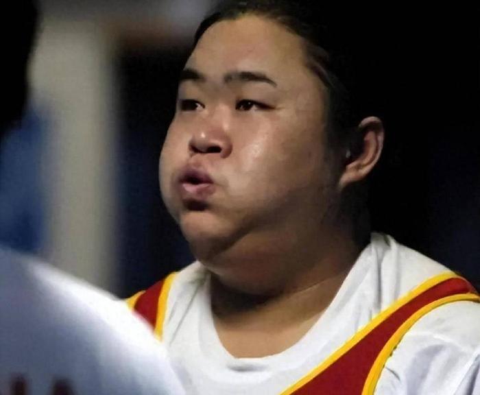 21年前唐功红冒死一举为国夺金，七窍流血被送去抢救，如今怎样了