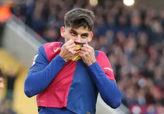 亚博体育平台-马卡：弗里克很看好赫拉德-马丁，在推动俱乐部尽快完成注册