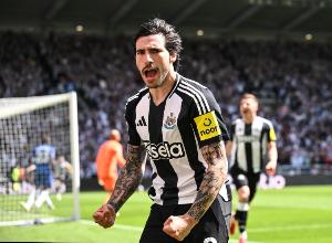 亚博app-意媒：尤文准备以弗拉霍维奇+道格拉斯作交换，向纽卡求购托纳利