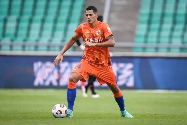 足协杯各项奖项公布：贾德松MVP 四川九牛获黑马奖