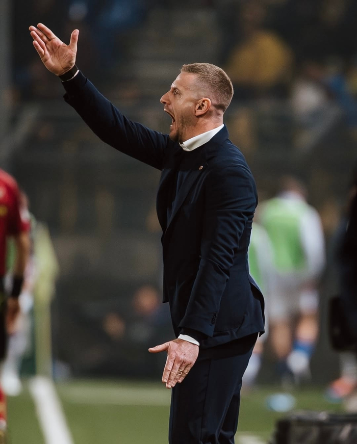 亚博游戏官网-意乙尤维斯塔比亚1比1战平桑普多利亚|阿巴特|桑普多利亚队|ac米兰|名宿|教练_新浪体育_新浪新闻